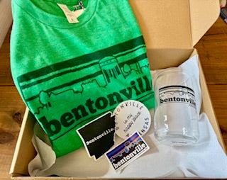 Bentonville happy box with short sleeve shirt